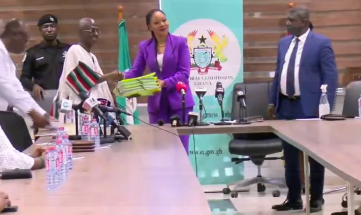 Election: Asiedu Nketia files nomination on Mahama’s behalf