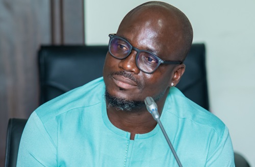 Stephen Appiah calls for increased investment in Ghanaian football