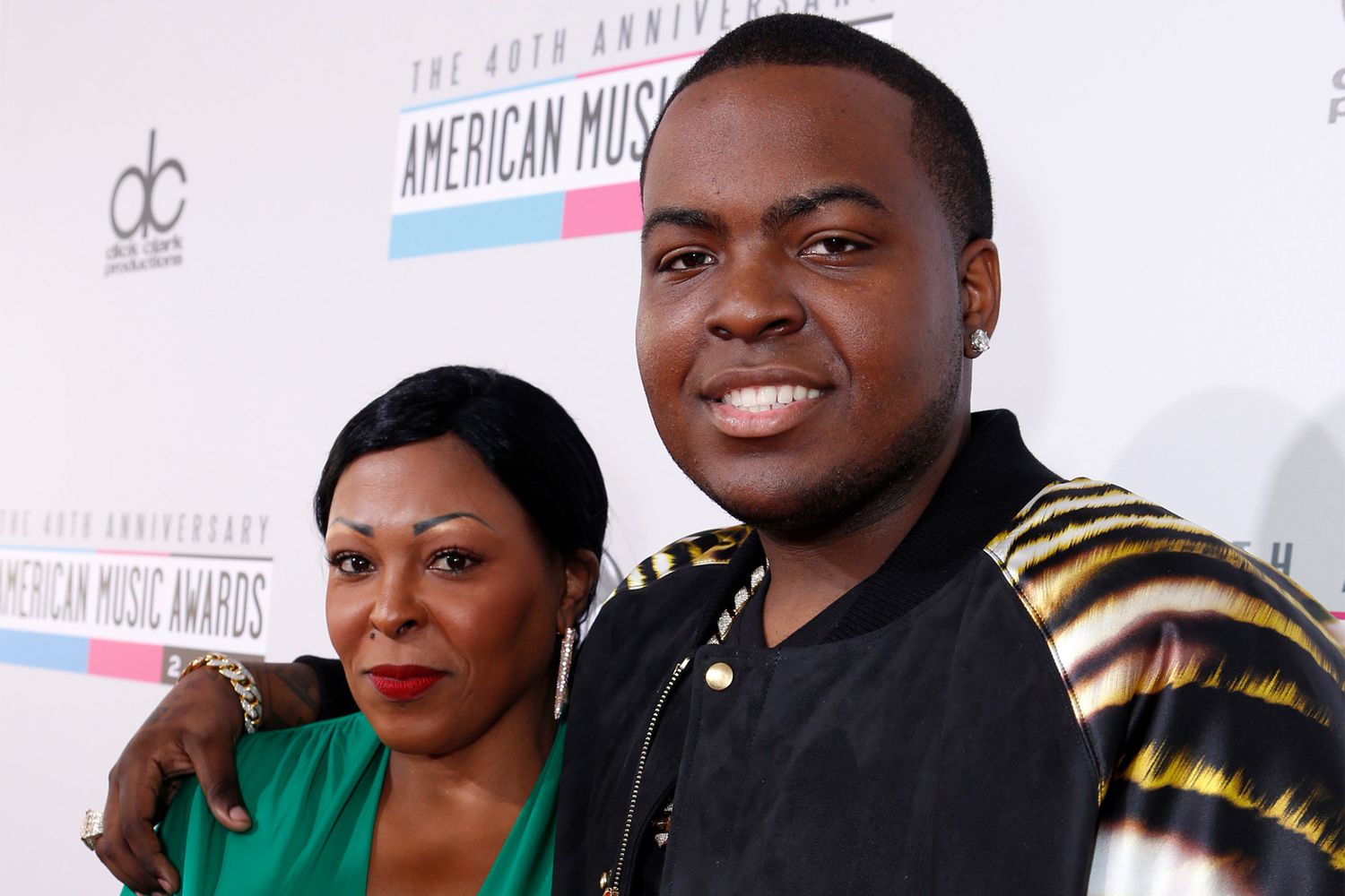 Musician Sean Kingston and His Mother Are Convicted in $1 Million Fraud Scheme