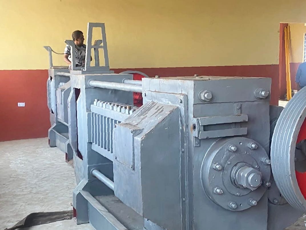 Bole DCE inspects 1D1F groundnut oil factory site