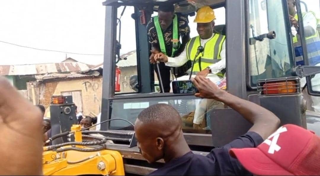 Kwakye Ofosu promises massive road development in AAK