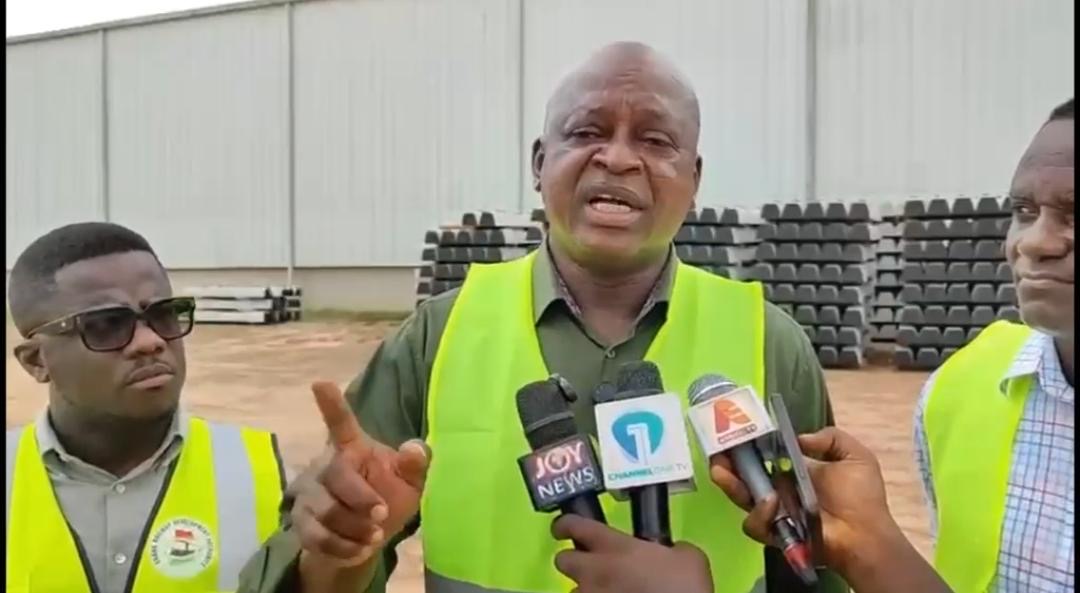 Government to clear railway salary arrears by April end