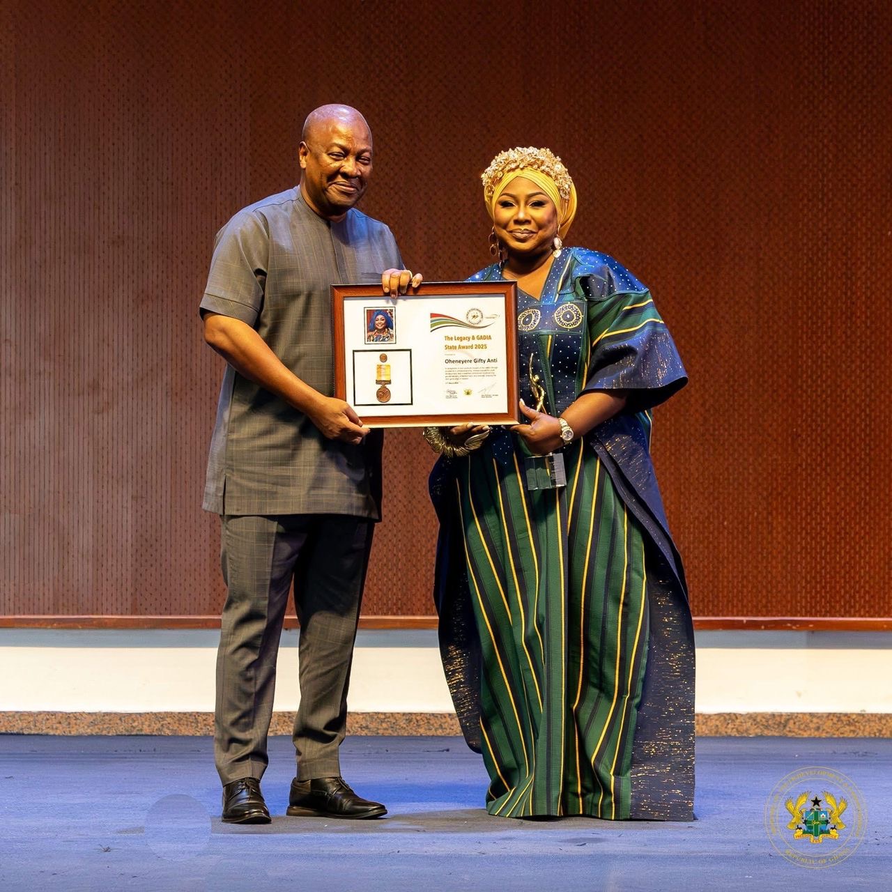 Oheneyere Gifty Anti receives Head of State Legacy Award